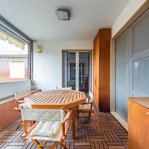  Appartamento Cozy Apt - Corso Vercelli & Conciliazione M1